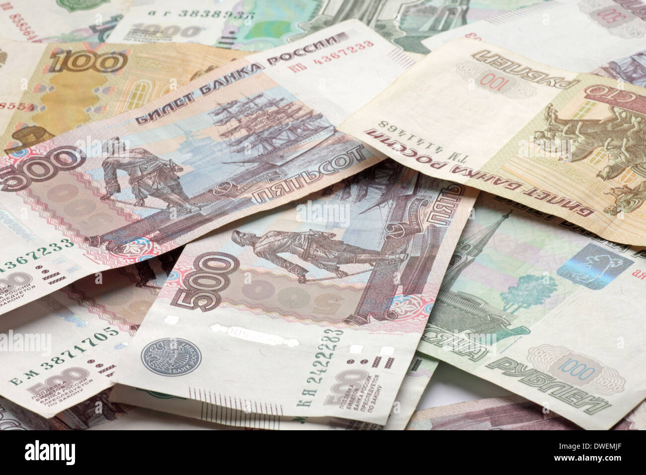 Cumulo di banconote in russo Foto Stock