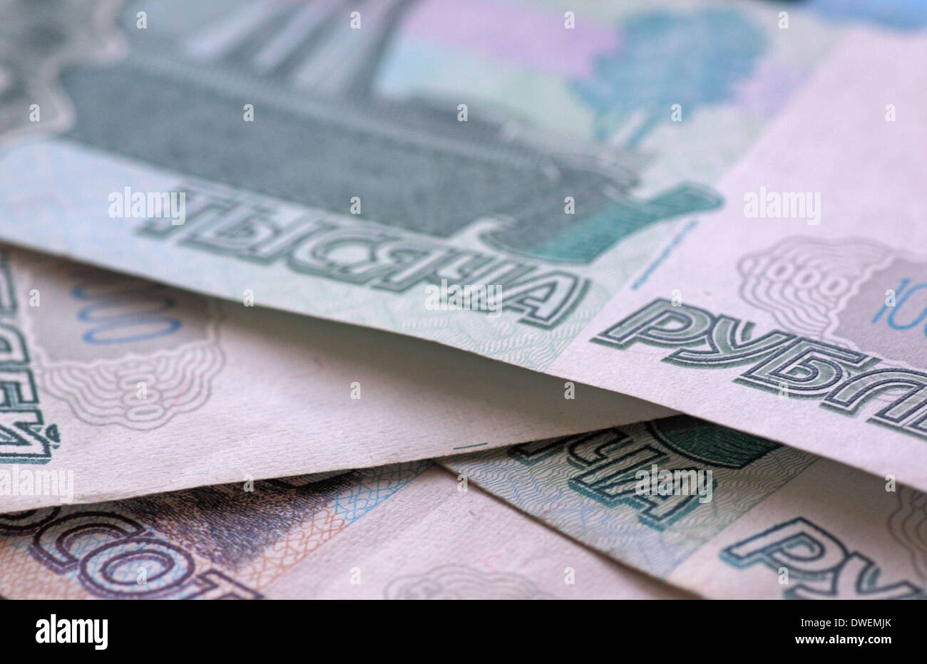 Close up di diverse banconote in russo Foto Stock