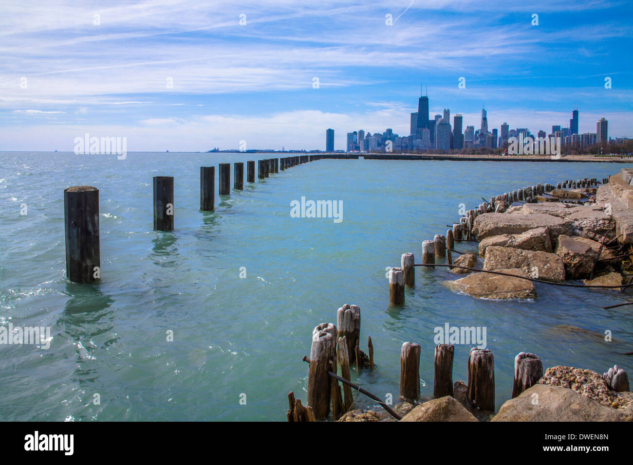 Il lago Michigan su una bella giornata in Chicago Illinois, Stati Uniti d'America Foto Stock