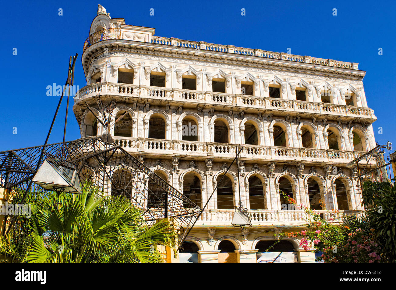 Vecchio edificio coloniale, Havana Foto Stock