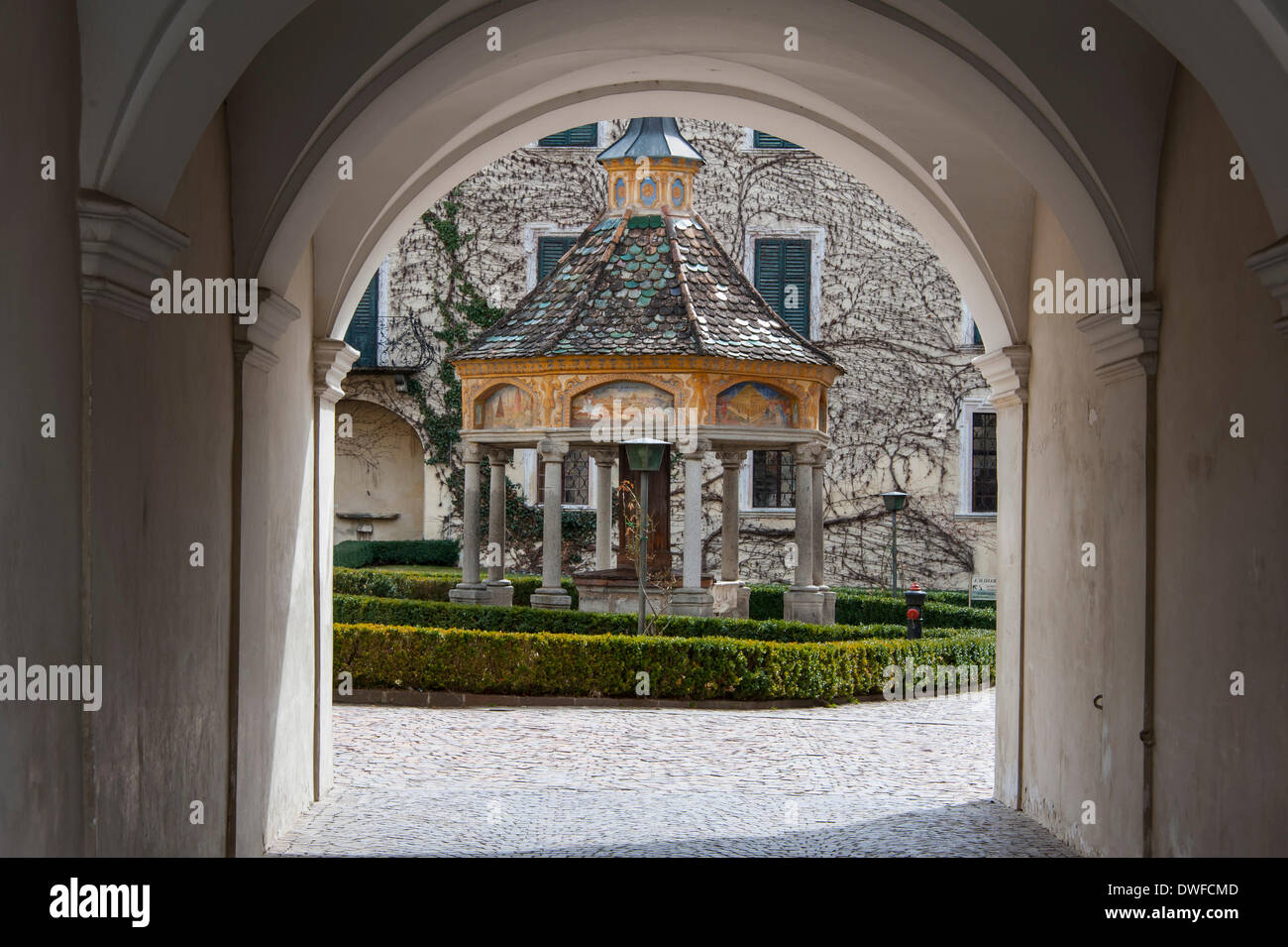 Canonici Regolari Agostiniani monastero Abbazia di Novacella Marzo 2013. Foto Stock