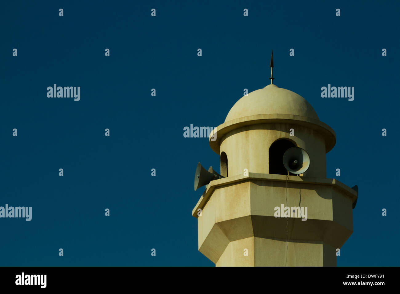 Minareto tradizionale torre in Qatar Foto Stock