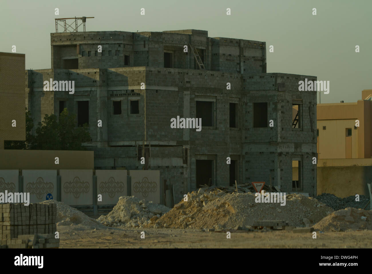 Il Qatar costruzione cantiere mansion deserto Foto Stock