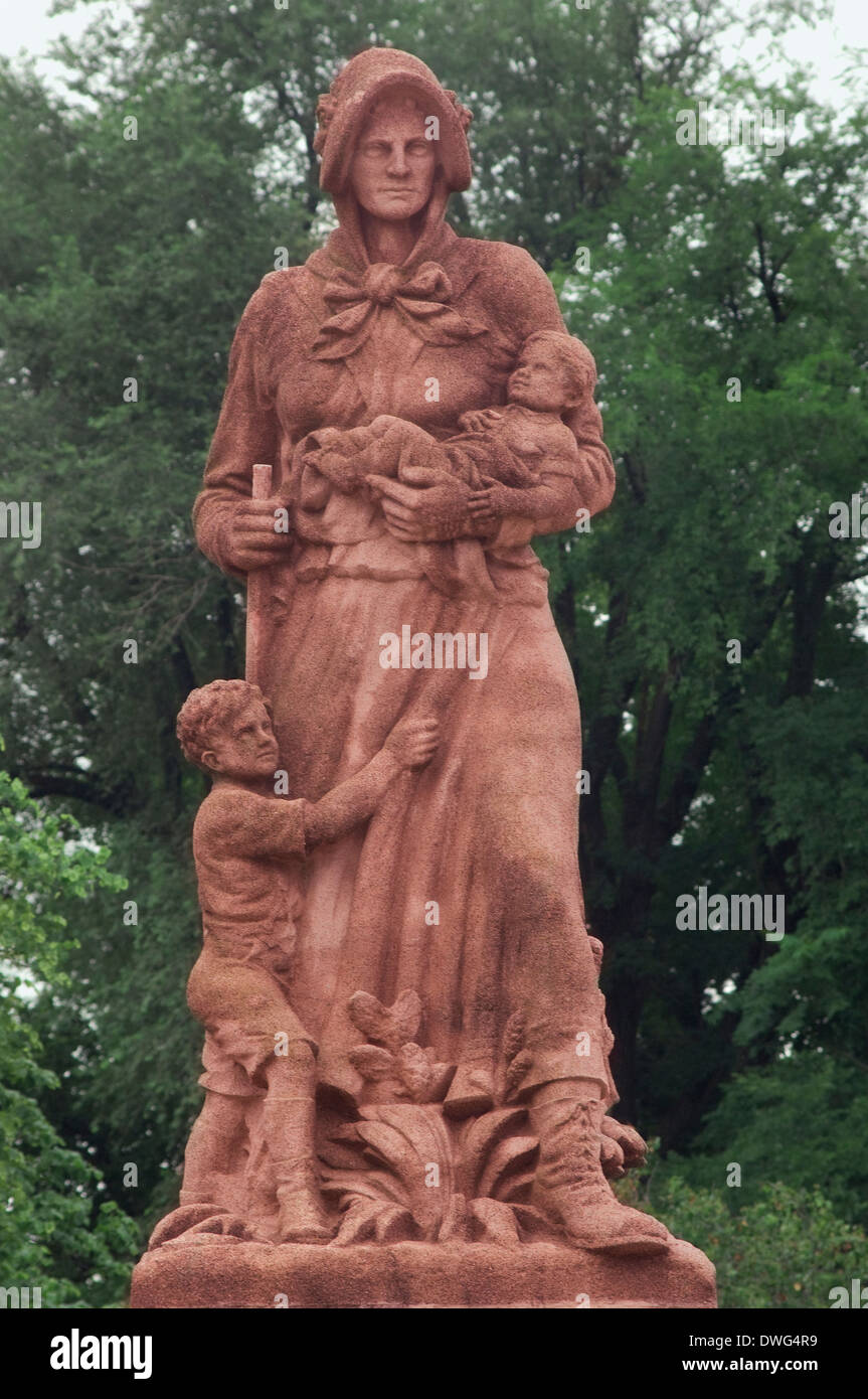 Madonna del sentiero memorial a Pioneer madri in Consiglio Grove KS, sul Santa Fe Trail. Fotografia digitale Foto Stock