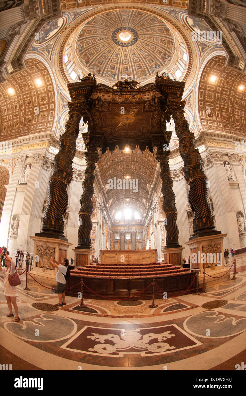 La Basilica di San Pietro in Roma, Italia. Foto Stock