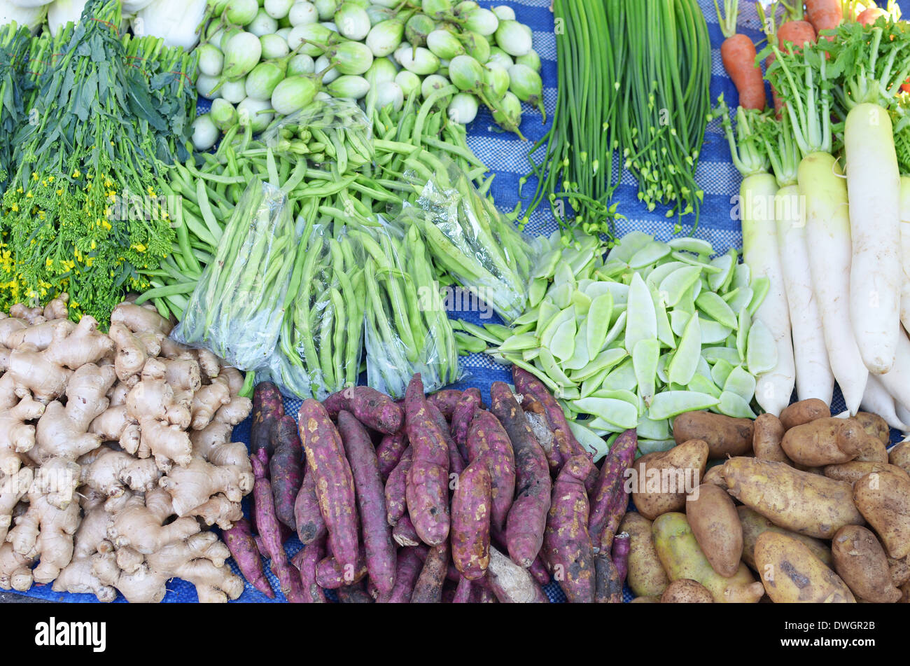 Le verdure nel mercato tailandese Foto Stock