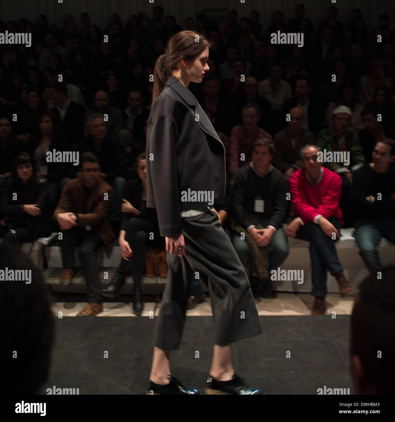 8 marzo 2014, Lisbona Fashion Week AW 2014 Ricardo Preto visualizza Foto Stock