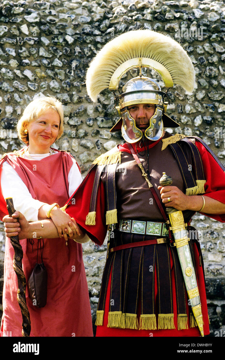 Rievocazione storica, il generale romano alto rango soldato dell'esercito di soldati e lady, II secolo Inghilterra REGNO UNITO Foto Stock