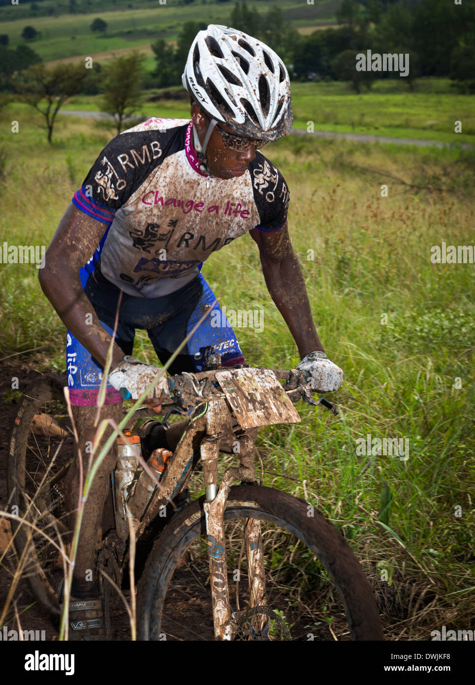 Mountain bike immagini XC DH Cross country e downhill Foto Stock