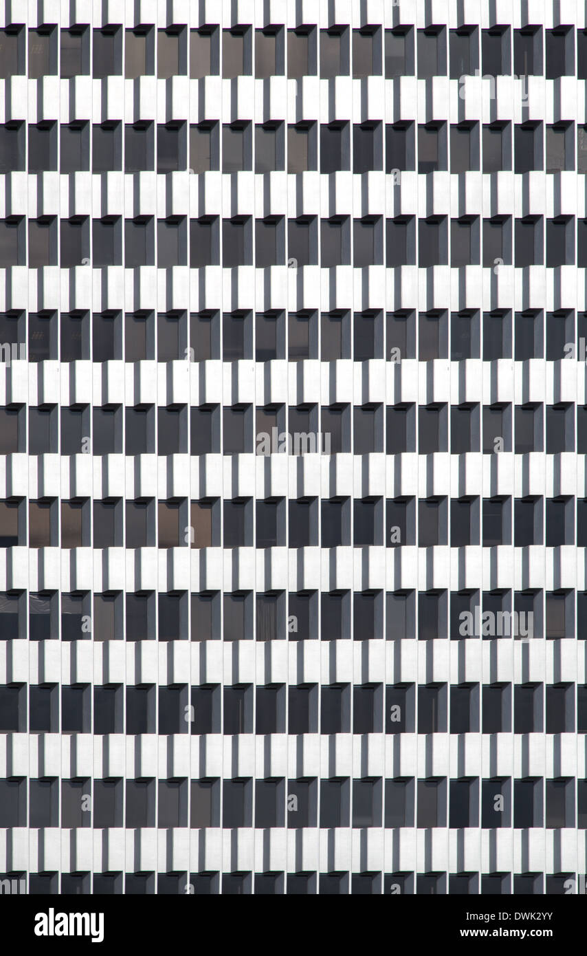 Modello di camera di albergo balconi in edificio moderno Foto Stock