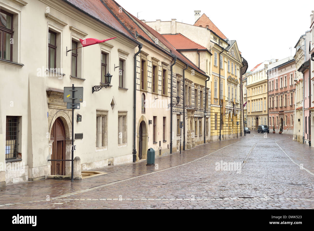 Vista di Ulica Kanonicza vicino al castello reale di Polonia a Cracovia Foto Stock