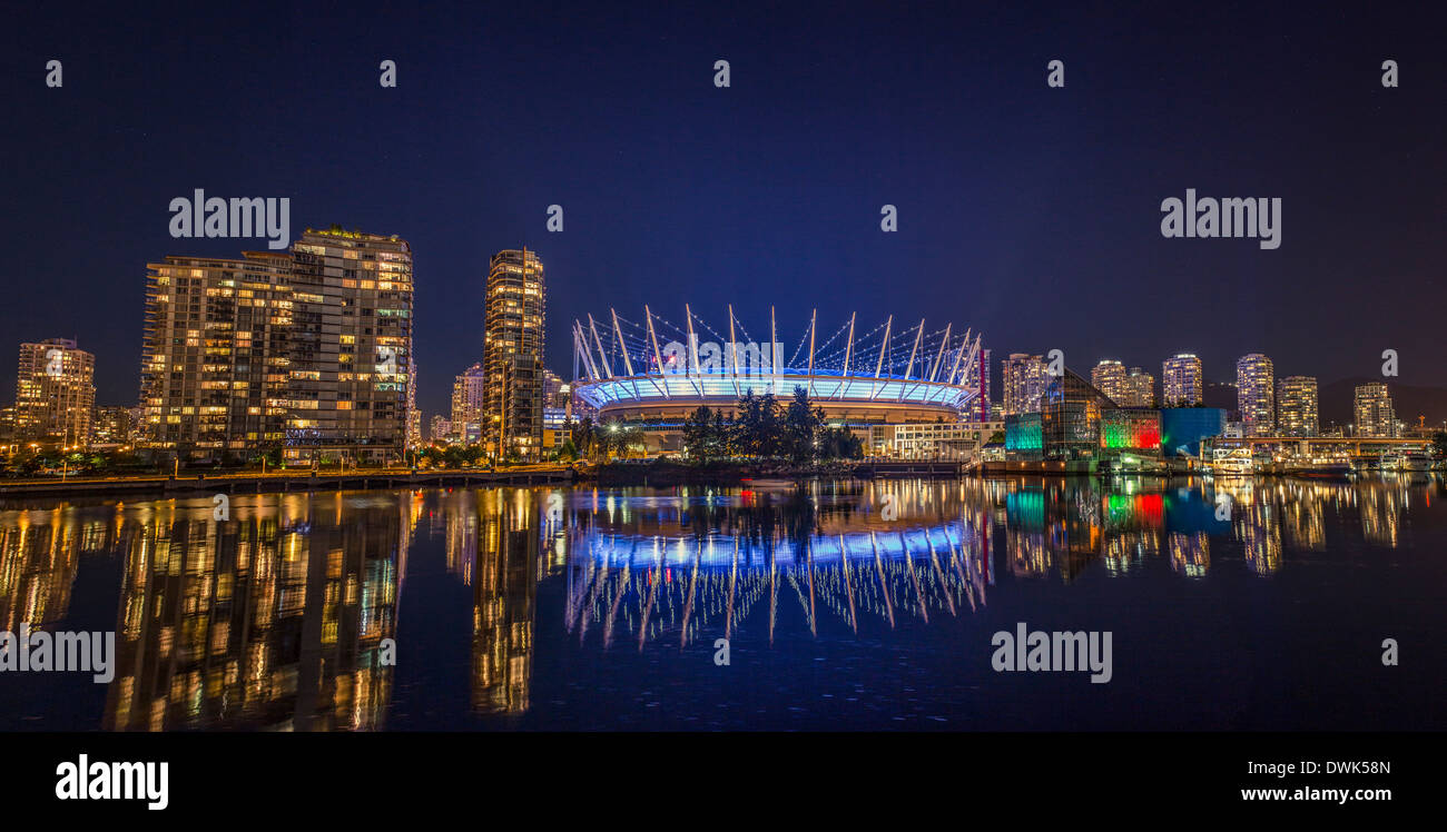 Una vista panoramica della città di Vancouver e BC Place Stadium. Foto Stock