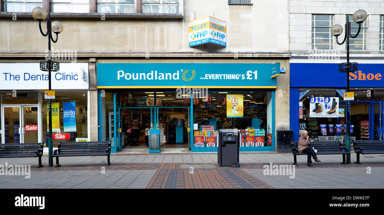 Poundland Nottingham England Regno Unito Foto Stock