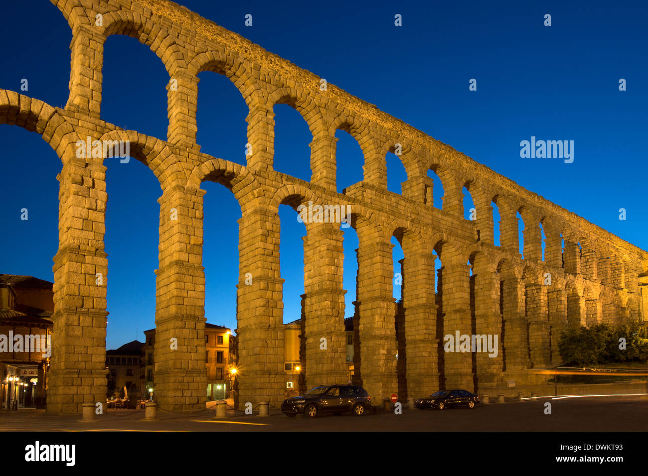 L acquedotto romano nella città di Segovia nella regione di Castilla y Leon regione della Spagna centrale. Foto Stock