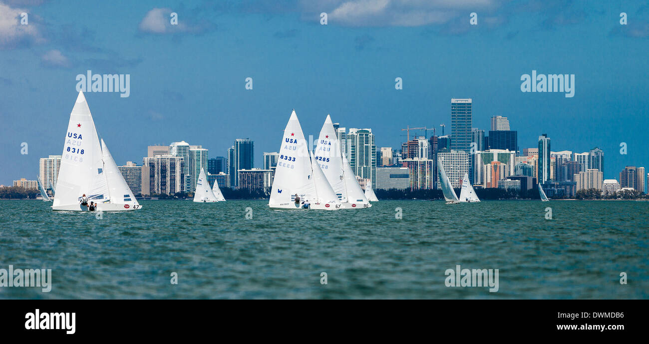 International Star Class Yacht racing durante la Bacardi Cup 2009 Biscayne Bay Florida Foto Stock