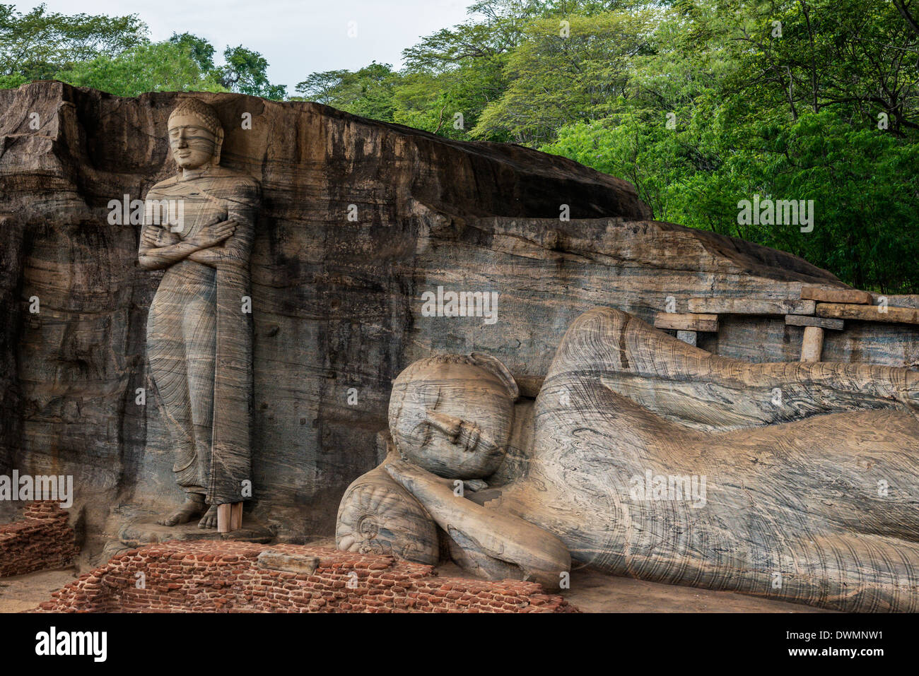 Gal Vihara rock Tempio del Buddha in Polonnaruwa Sri Lanka Foto Stock