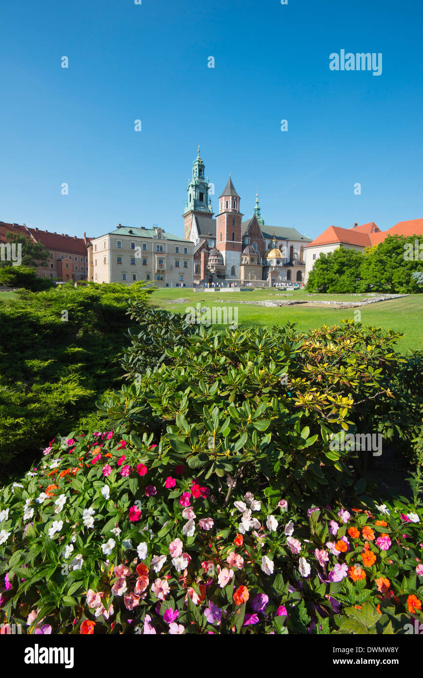 Dalla collina di Wawel Castle e la Cattedrale, il Sito Patrimonio Mondiale dell'UNESCO, Cracovia, Malopolska, Polonia, Europa Foto Stock