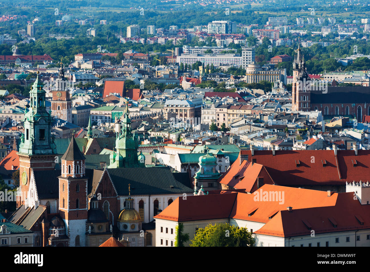 Dalla collina di Wawel Castle e la Cattedrale, il Sito Patrimonio Mondiale dell'UNESCO, Cracovia, Malopolska, Polonia, Europa Foto Stock