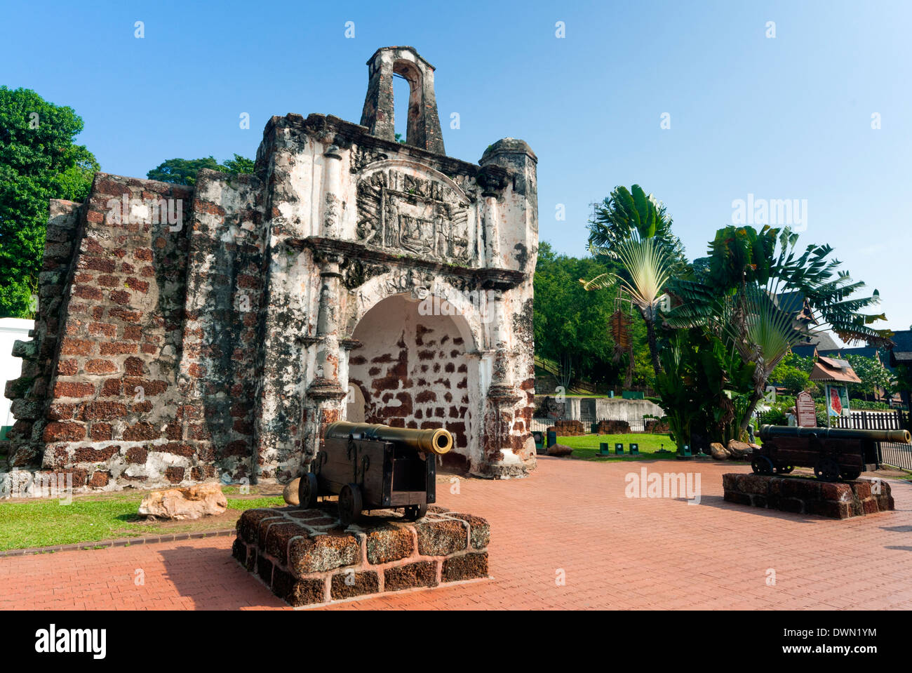 Porta de Santiago, Pintu Gerbang Santiago, Melaka (Malacca), il Sito Patrimonio Mondiale dell'UNESCO, Melaka Membro, Malaysia, sud-est asiatico Foto Stock