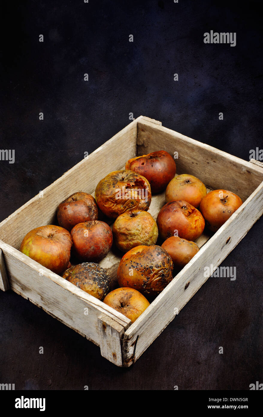 Vecchia scatola di mele. Foto Stock