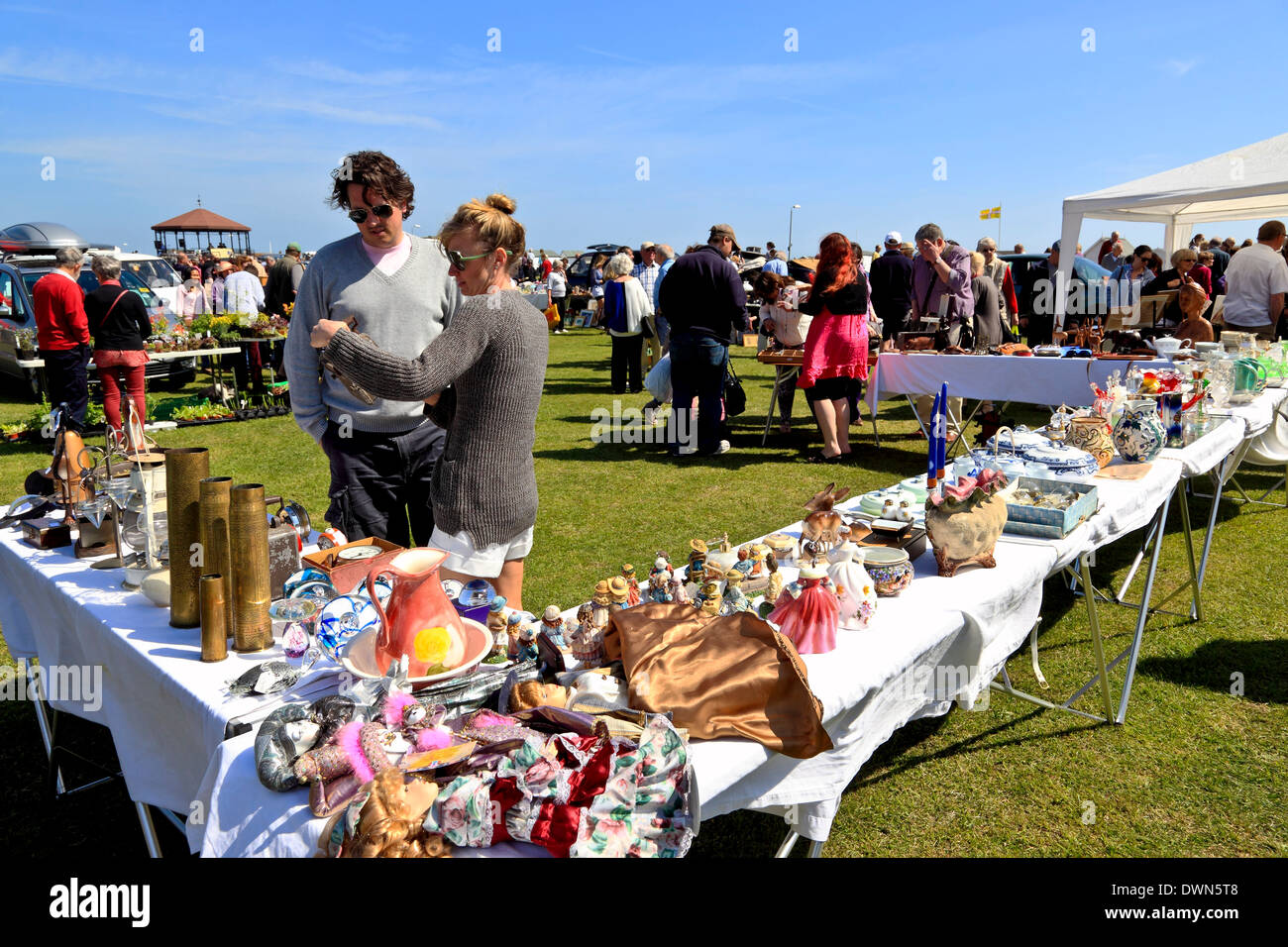 9298. Brocante Fair, trattare, Kent, England, Regno Unito, Europa Foto Stock