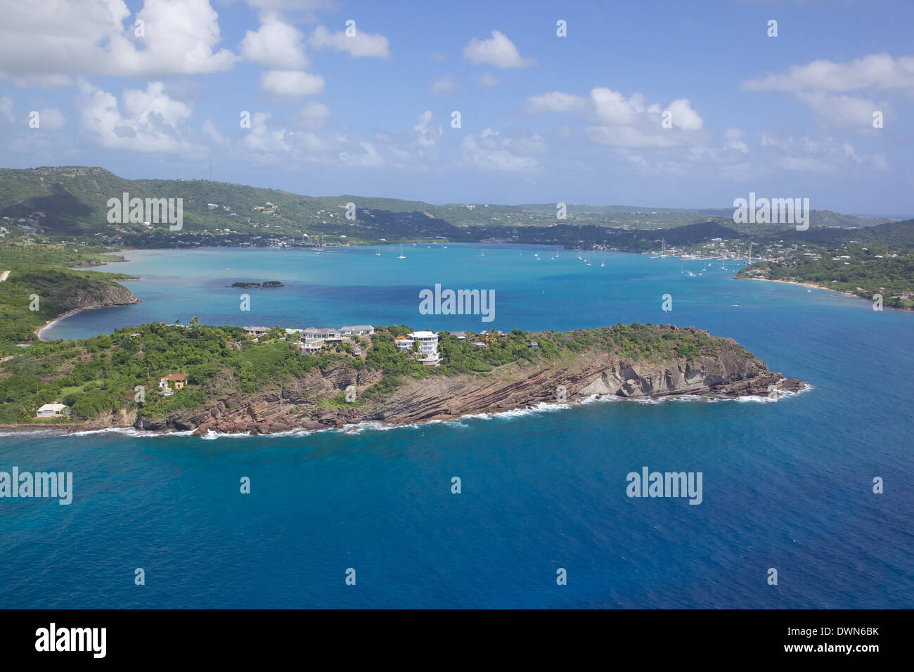 Vista di entrata a Falmouth Harbour, Antigua, Isole Sottovento, West Indies, dei Caraibi e America centrale Foto Stock