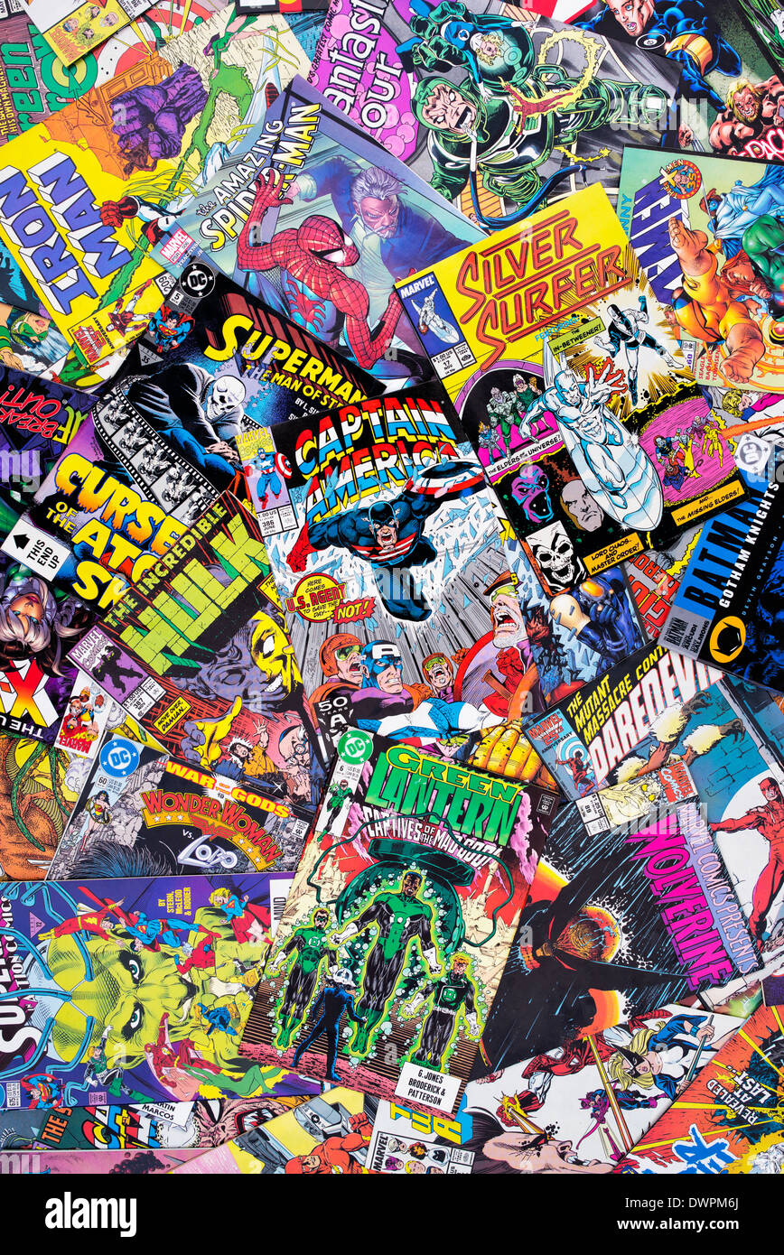 Marvel e DC fumetti di supereroi libri Foto Stock
