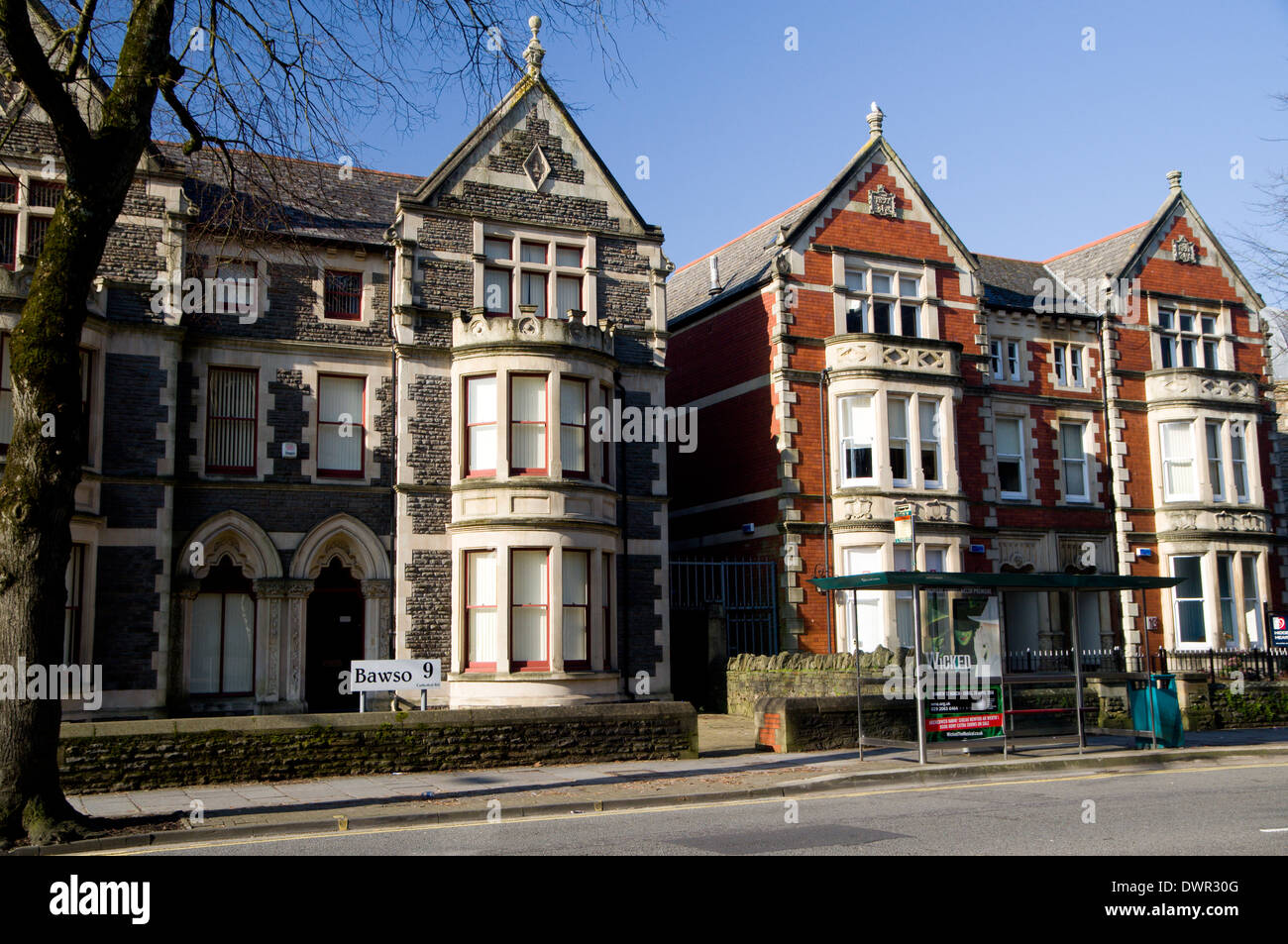 Grandi case in stile vittoriano, Cathedral Road, Cardiff, Galles. Foto Stock