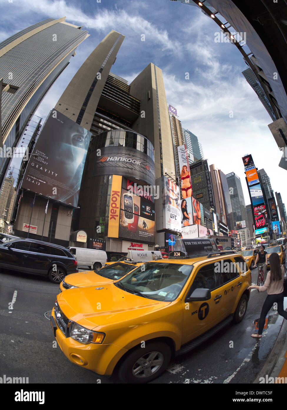 La mattina presto vista fisheye di Times Square a New York STATI UNITI D'AMERICA 4 Foto Stock