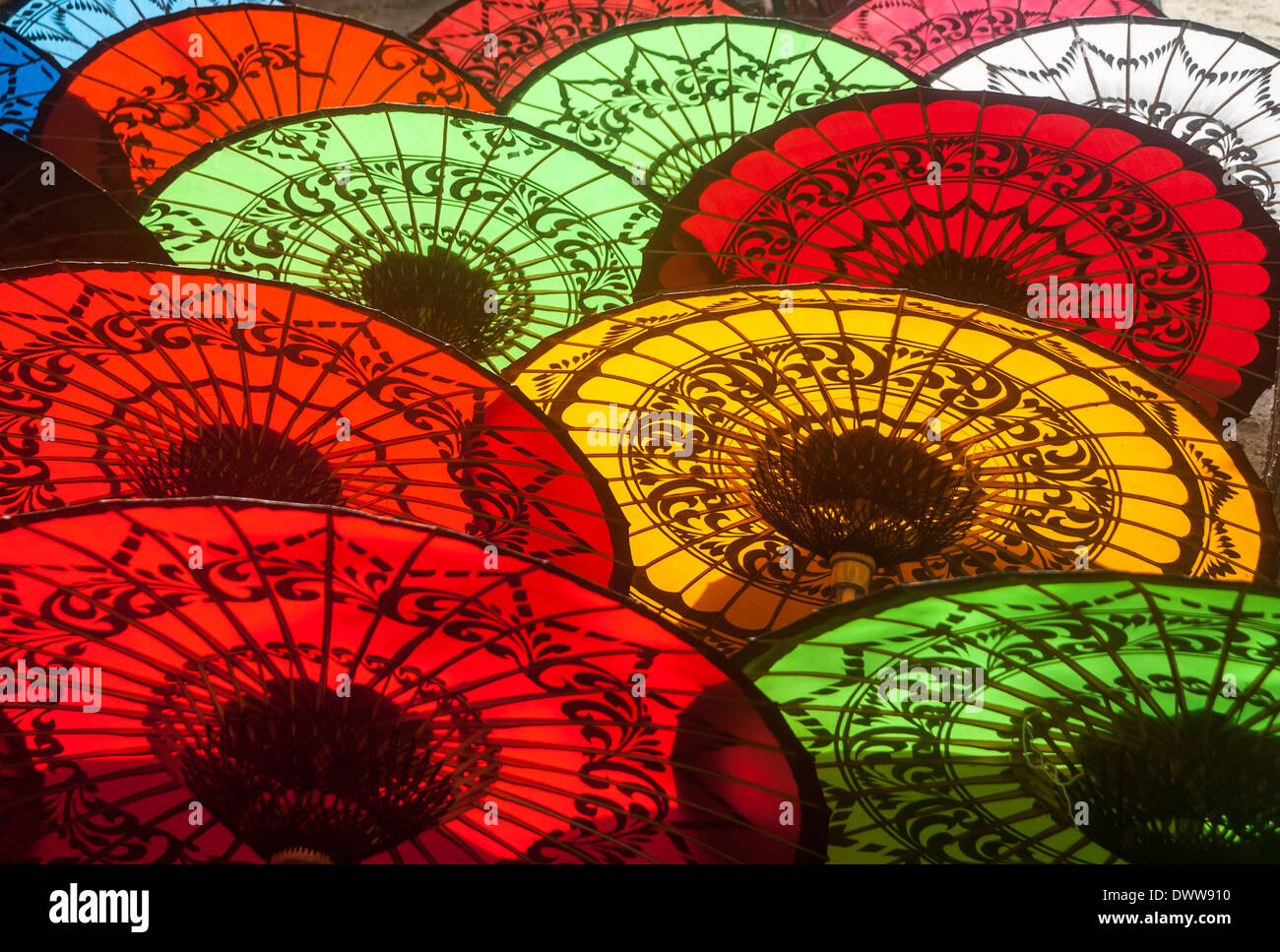 Sun Parasol da Bagan MYANMAR Birmania Foto Stock