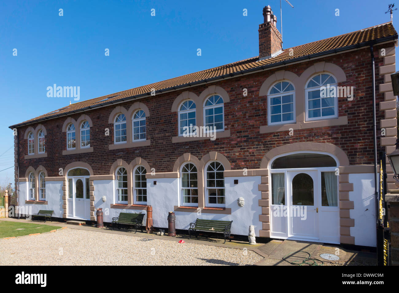 La casa di potere precedentemente la generazione di energia elettrica della stazione Skinningrove Ironstone miniera ora Luxury holiday accommodation Foto Stock