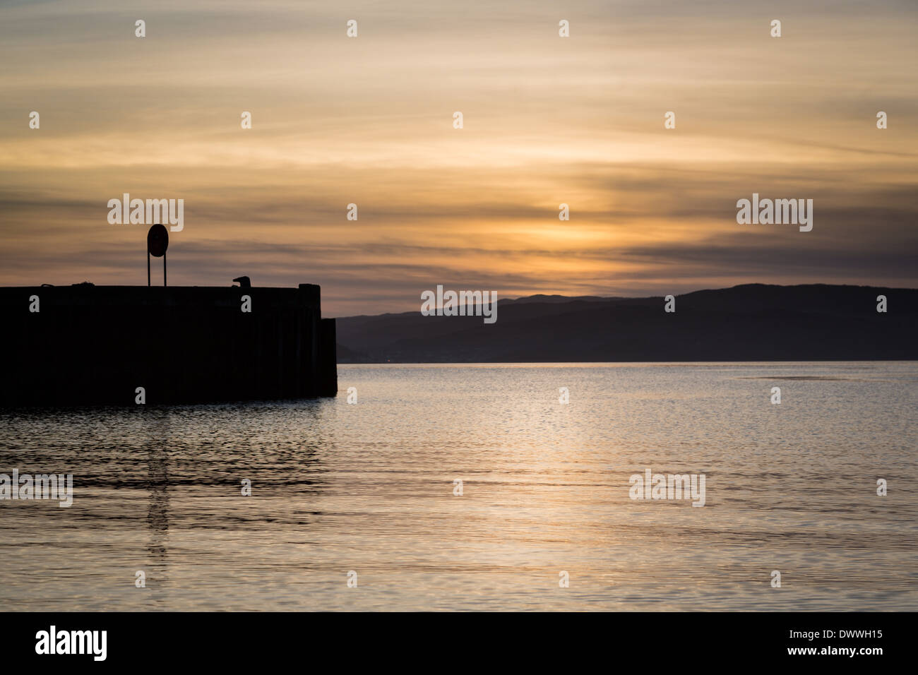 Sunset over Argyll and Bute visto dal portavadie. Foto Stock