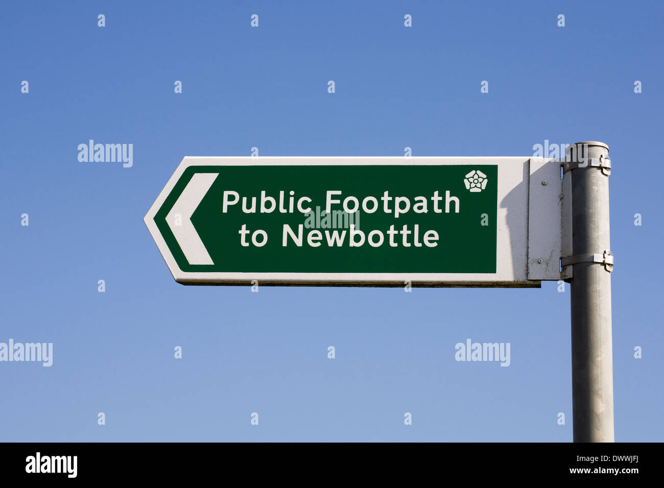 Sentiero pubblico signpost NEL REGNO UNITO. Foto Stock