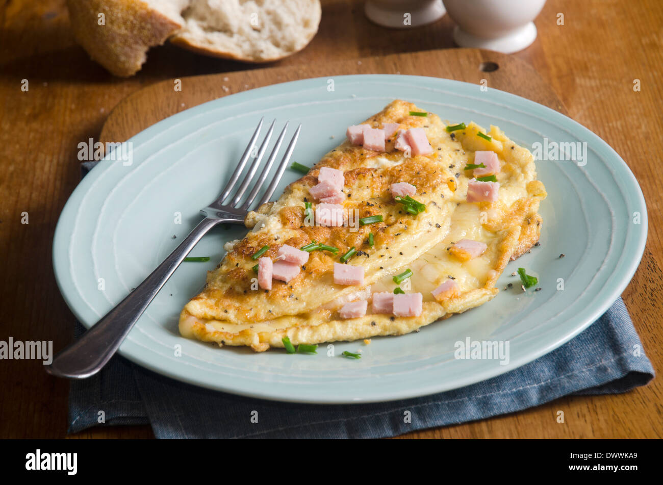 Prosciutto e formaggio frittata Foto Stock