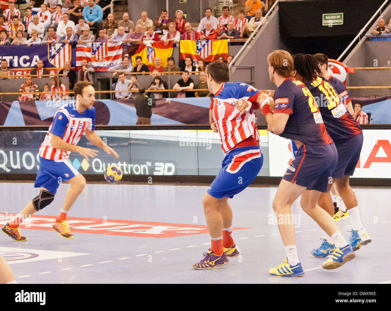 1/4 finale di coppa EHF Atletico Madrid Handball - FC Barcelona, Palacio Vista Alegre, Madrid Foto Stock