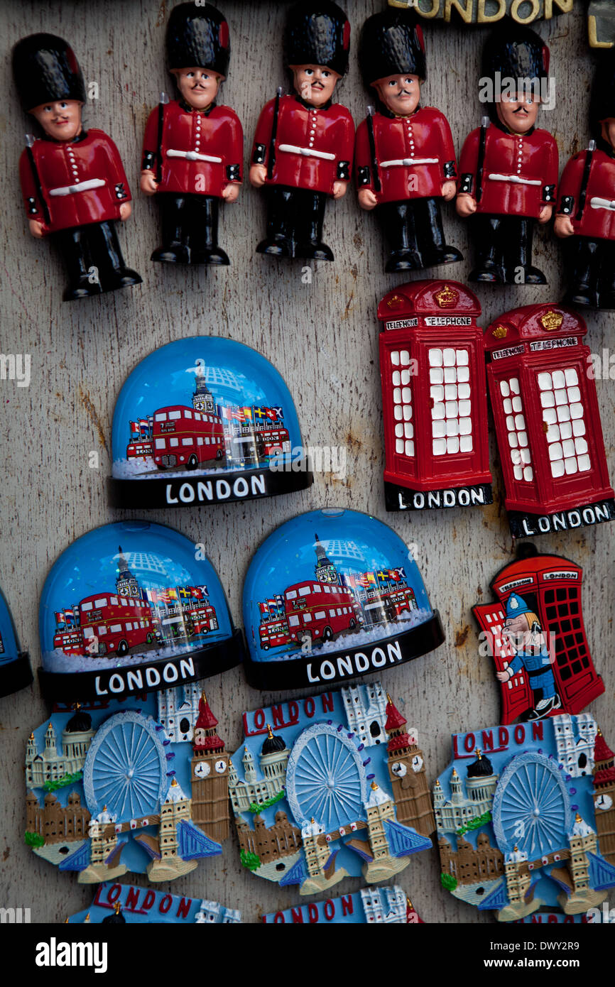 Frigo magnete souvenir di Londra Foto stock - Alamy