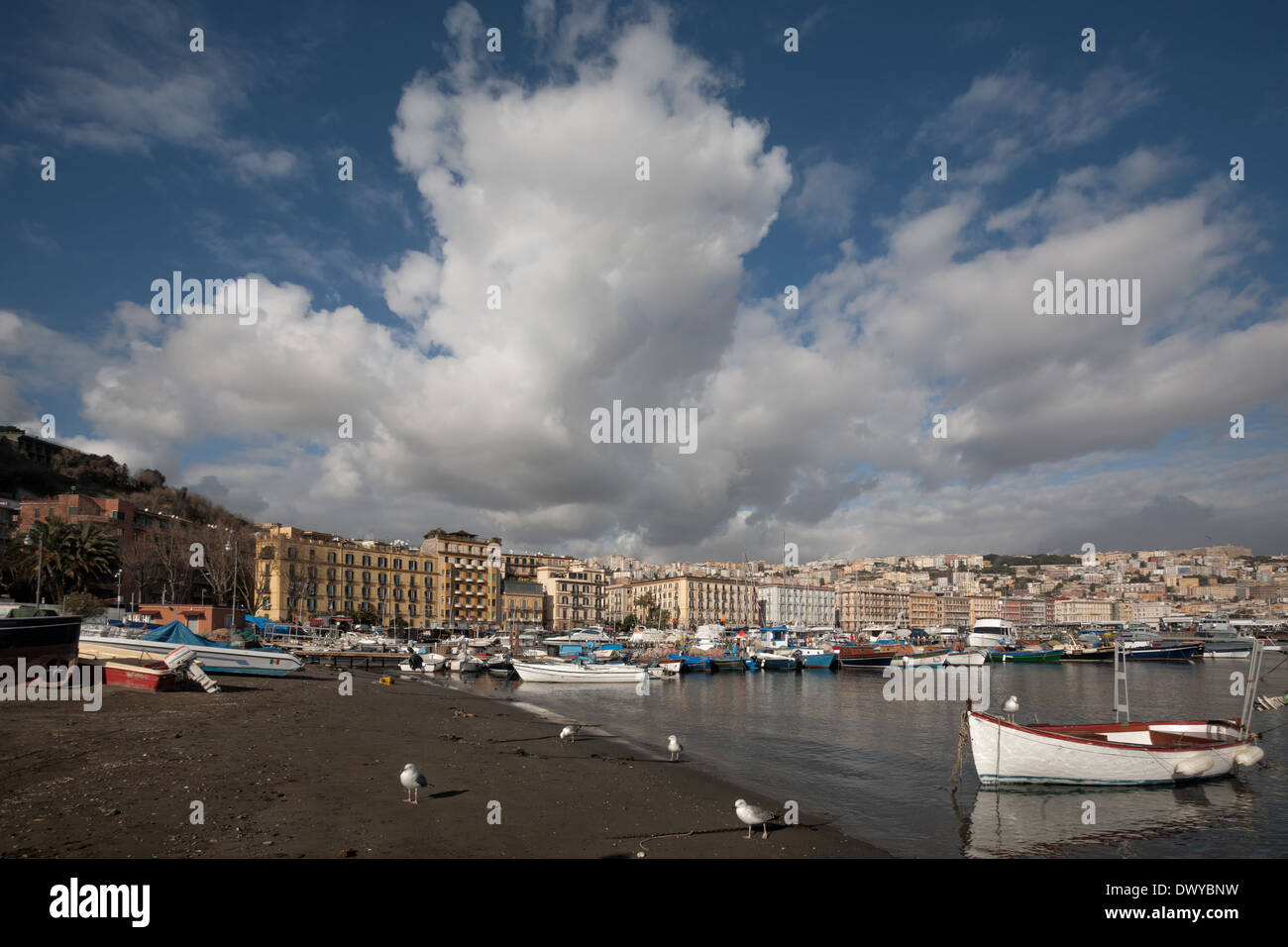 Napoli (Italia) - Mergellina, paesaggio dai pescatori's Beach Foto Stock