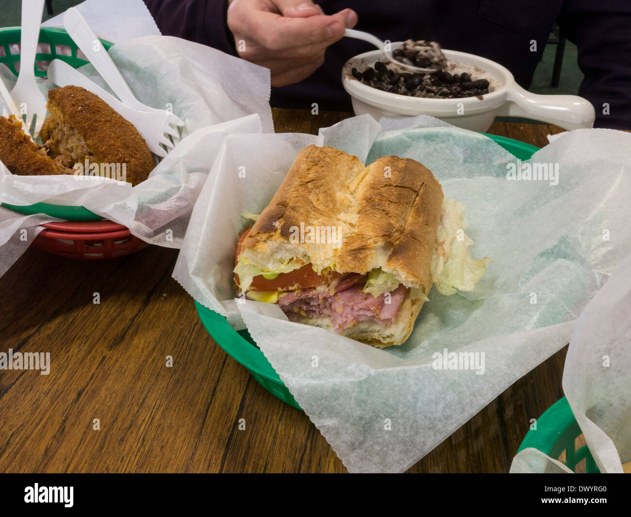 La Tropicana Cafe di Ybor City, Tampa, FL Foto Stock