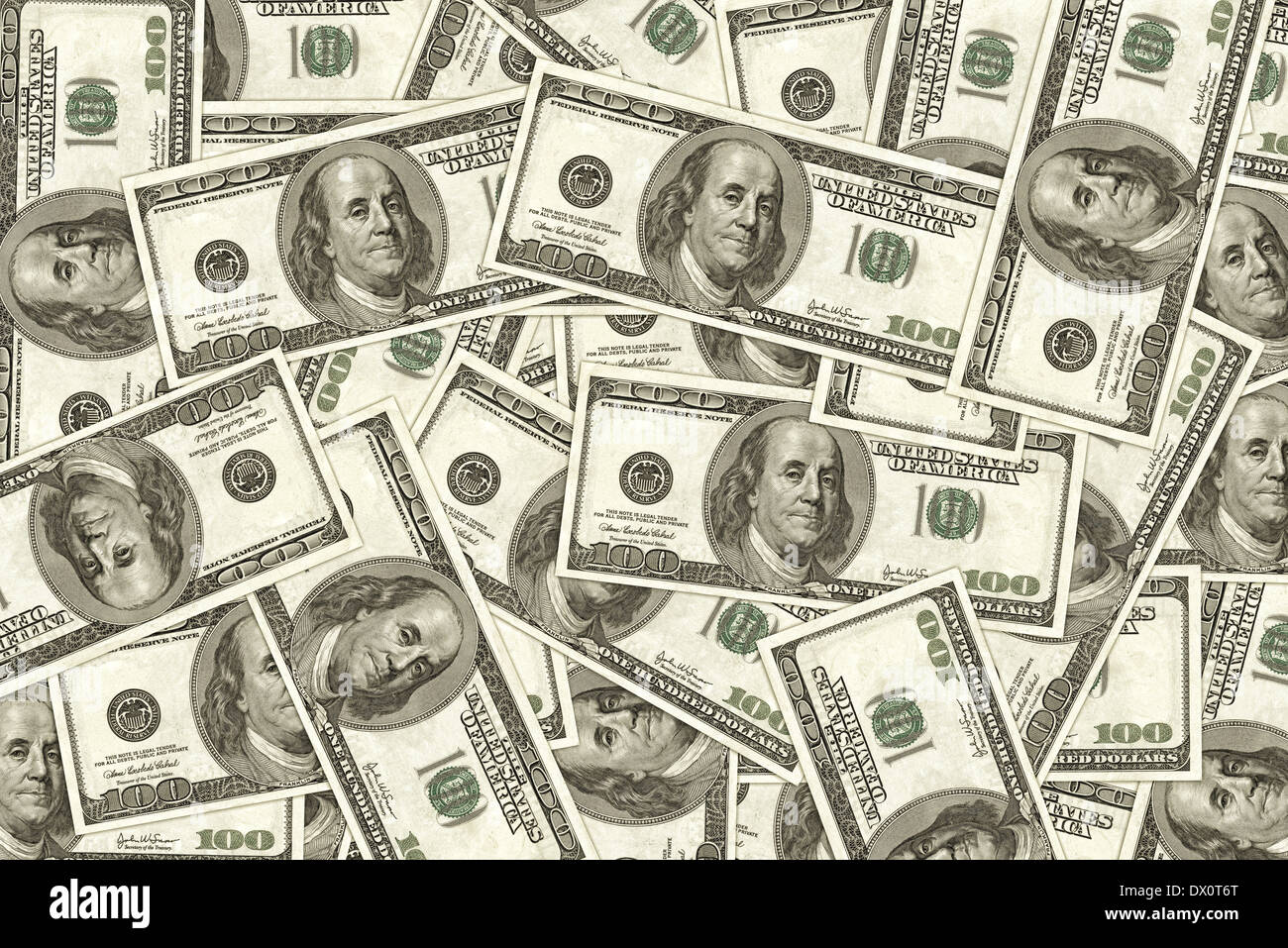 Centinaia di fatture del dollaro come sfondo. Pila di denaro, tema finanziario. Foto Stock