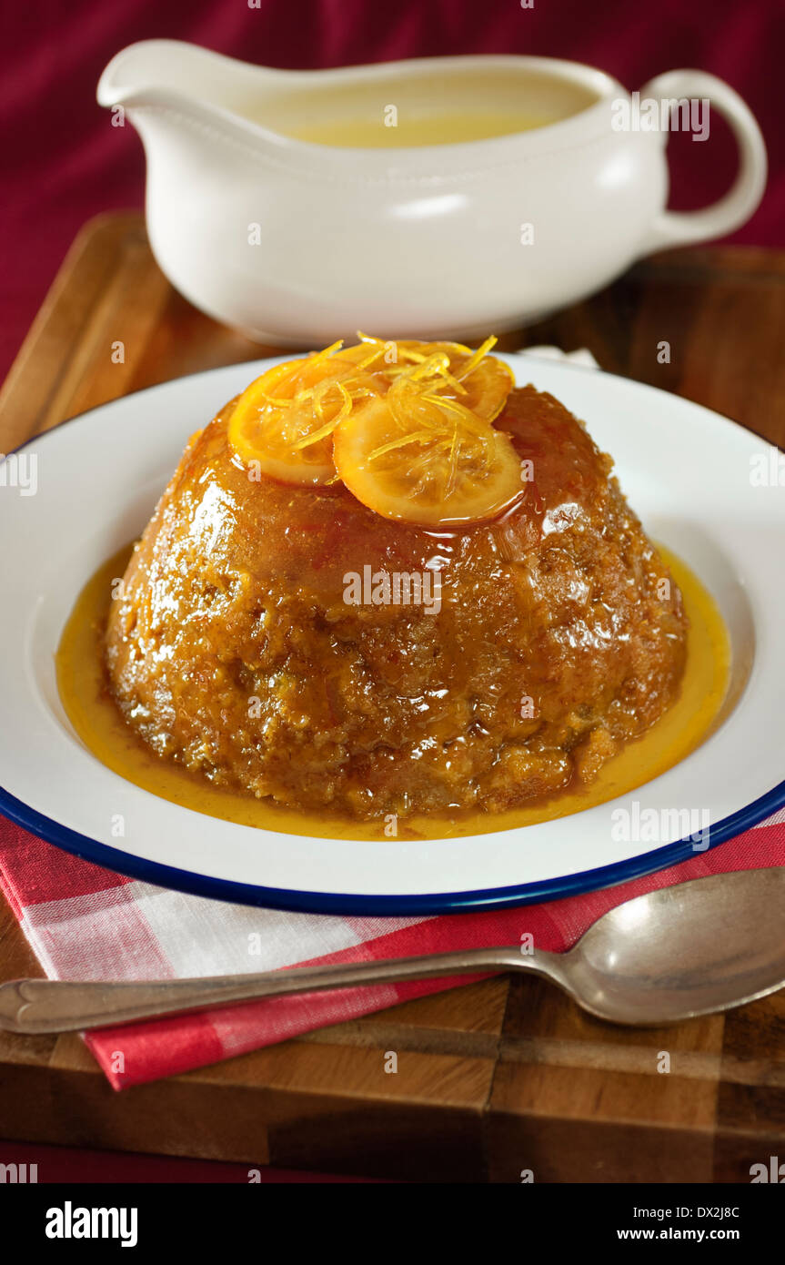 Vaporizzato marmellata di arance budino. Dolce tradizionale REGNO UNITO Foto Stock
