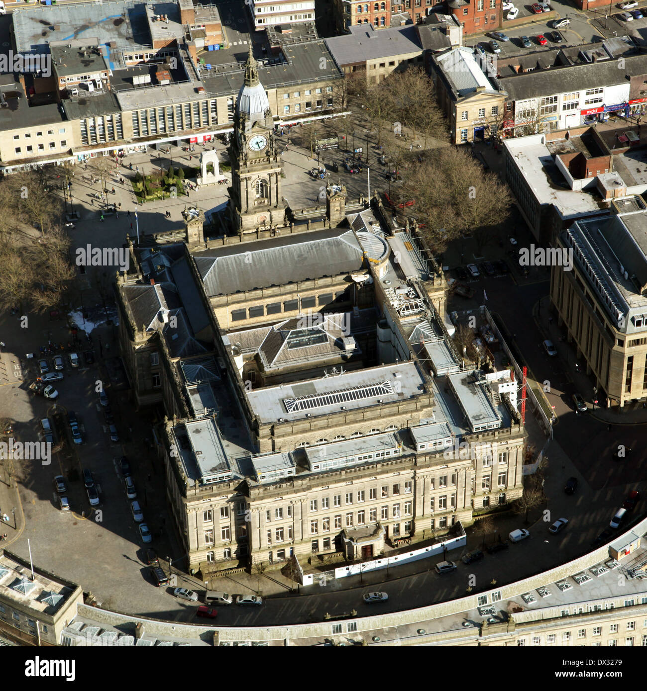 Vista aerea di Bolton Town Hall Foto Stock
