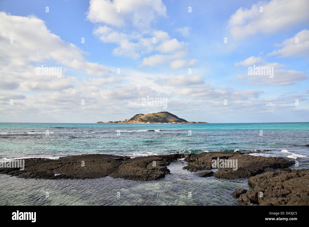 Vista da Hyeopjae spiaggia di Jeju Island, Corea Foto Stock