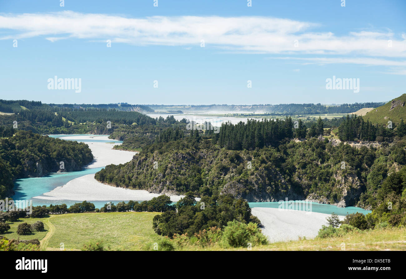 Nuova Zelanda paesaggio - Fiume Waimakariri, South Island, in Nuova Zelanda in Arthur's Pass Parco Nazionale Foto Stock