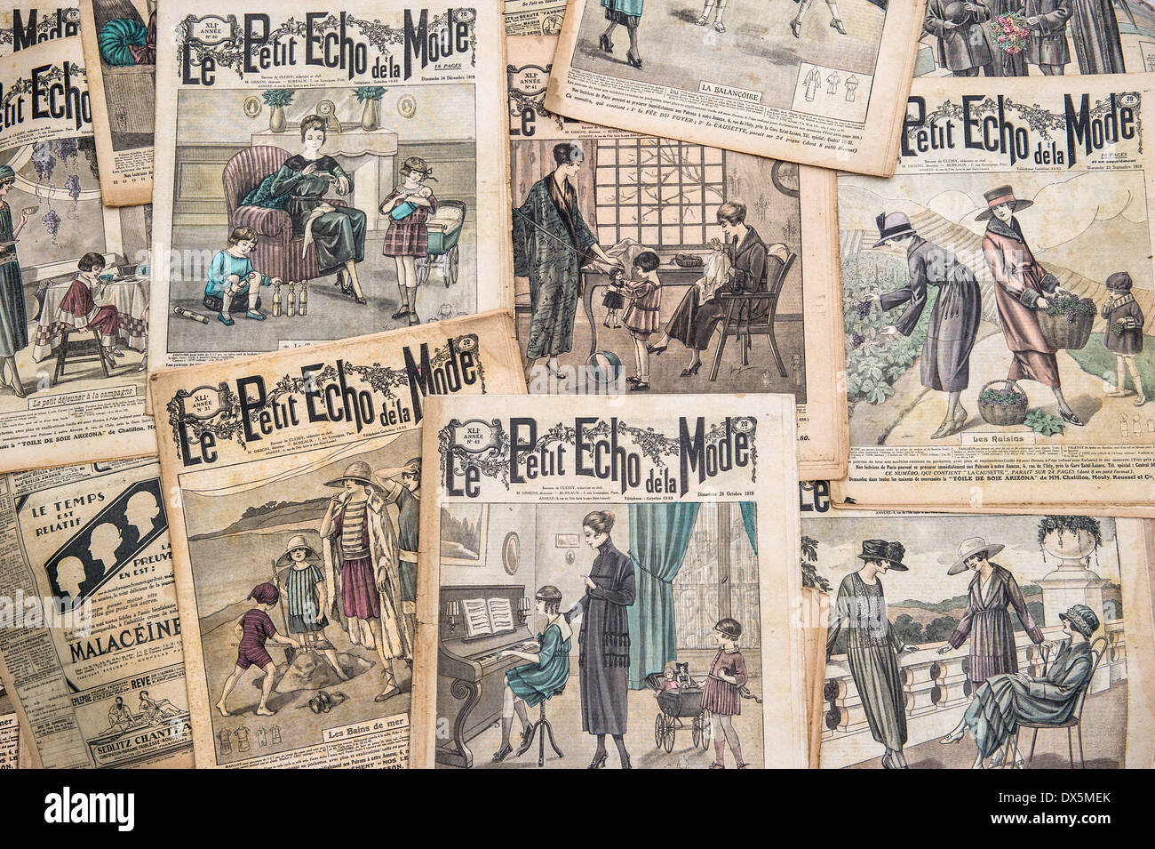 Parigi - circa 1919: Antiquariato moda francese rivista 'La Mode Illustree' dal 1919. Foto Stock