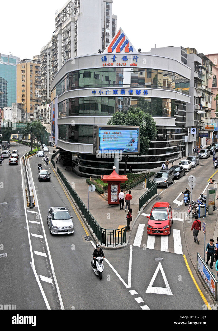 Scena di strada downtown, Delta Asia bank, Macao Cina Foto Stock