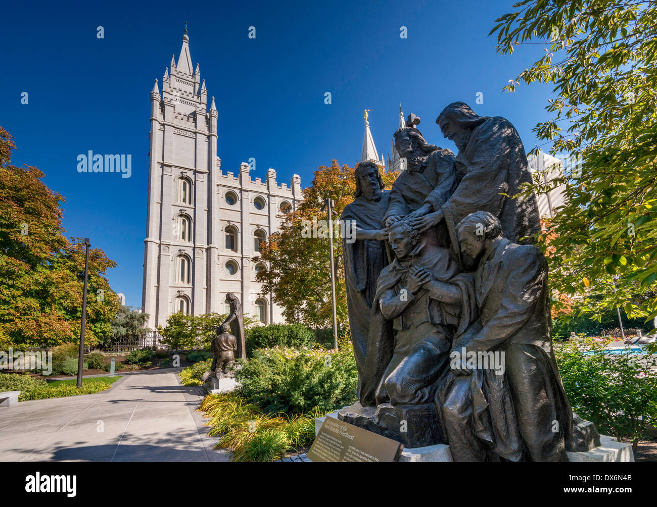 Restauro di Melchisedek sacerdozio, statua da Avard Fairbanks, Salt Lake Temple, Temple Square, Salt Lake City, Utah STATI UNITI D'AMERICA Foto Stock