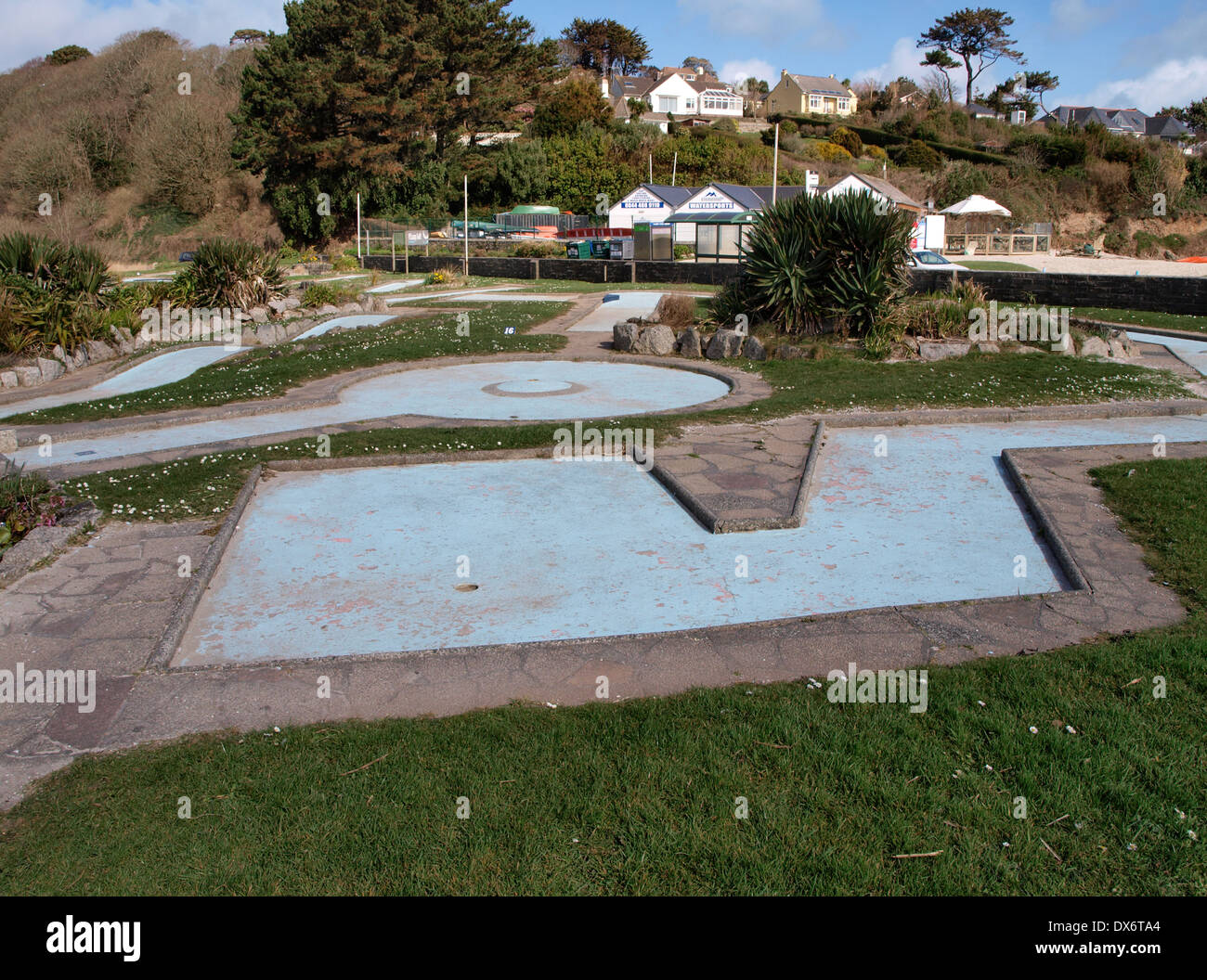 Crazy golf coarse in inverno, Swanpool, Falmouth, Cornwall, Regno Unito Foto Stock