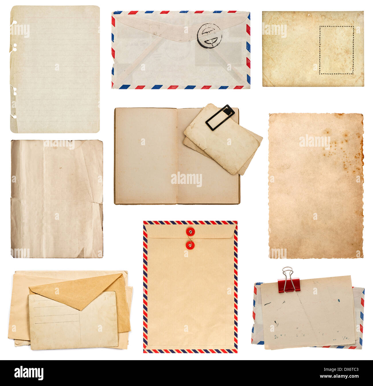 Set di vecchi fogli di carta, libro, Busta, Carta isolato su sfondo bianco Foto Stock