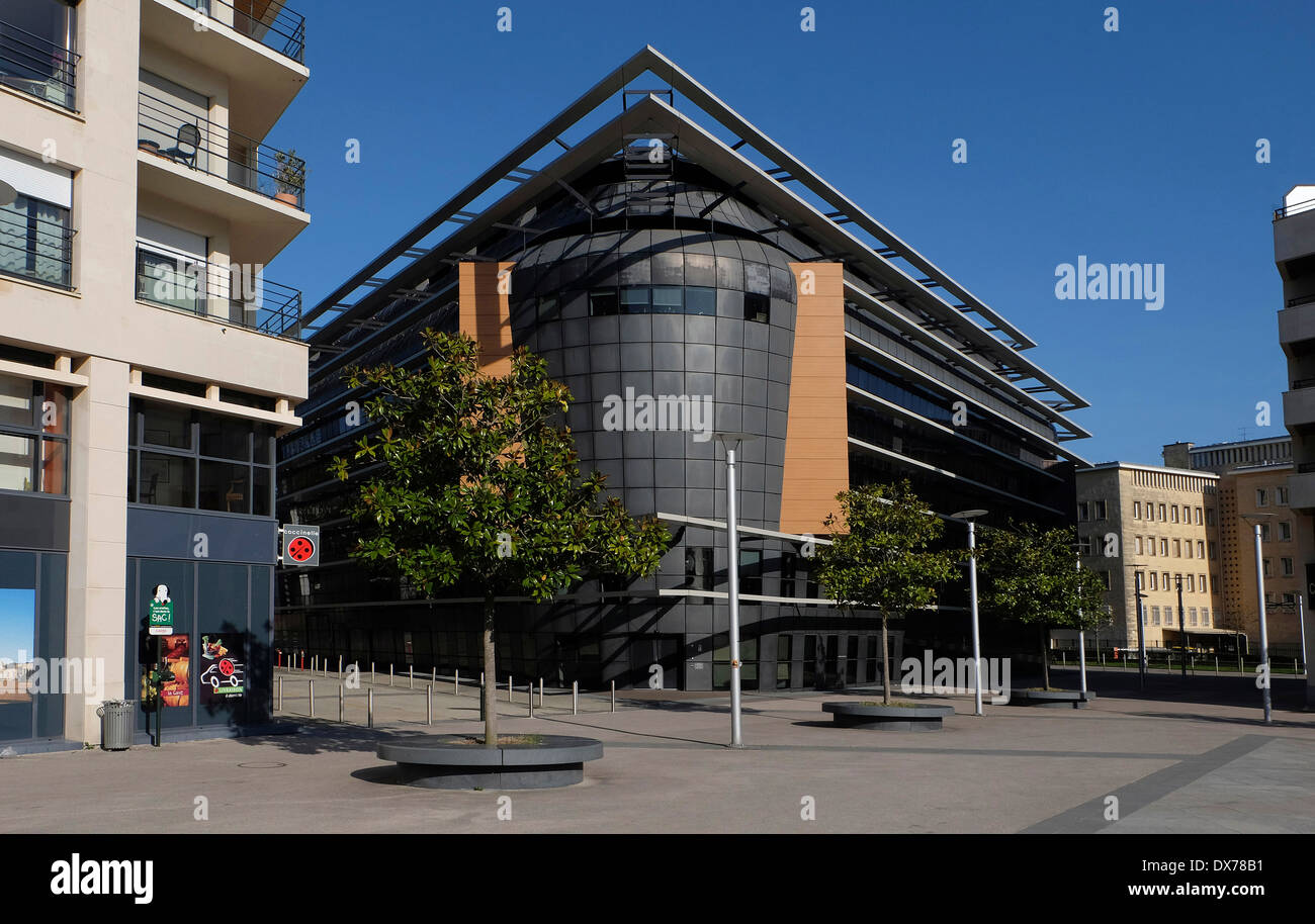 Moderno e contemporaneo blocco ufficio, Caen, Normandia, Francia Foto Stock