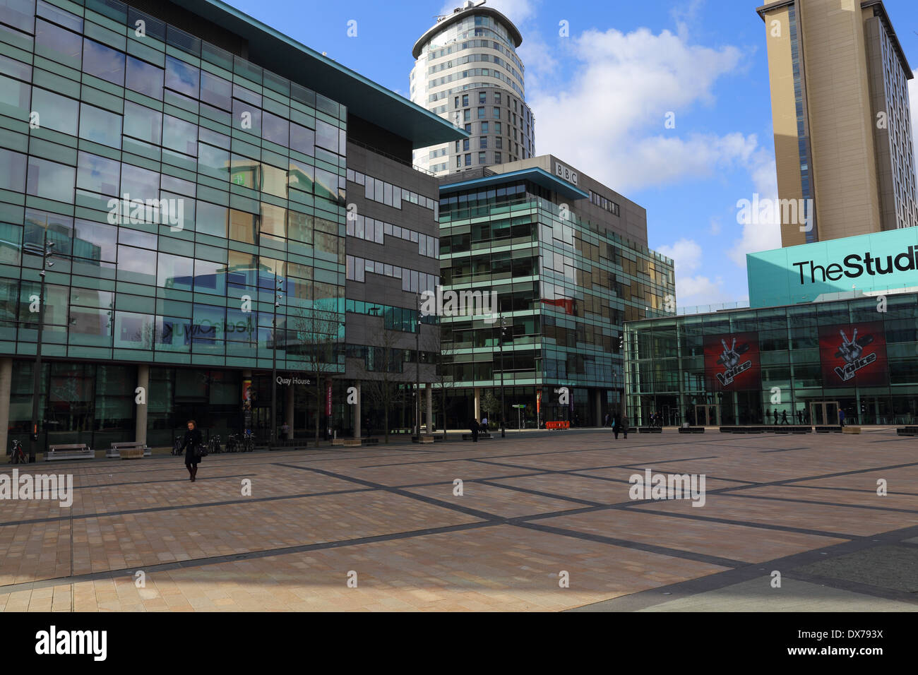 Plaza principale a Media City UK Salford Quays Salford Manchester REGNO UNITO. Foto Stock